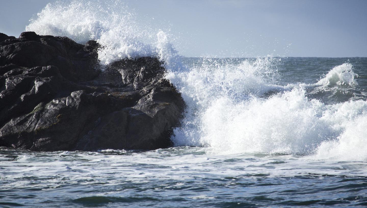 Sea crashing against rocks