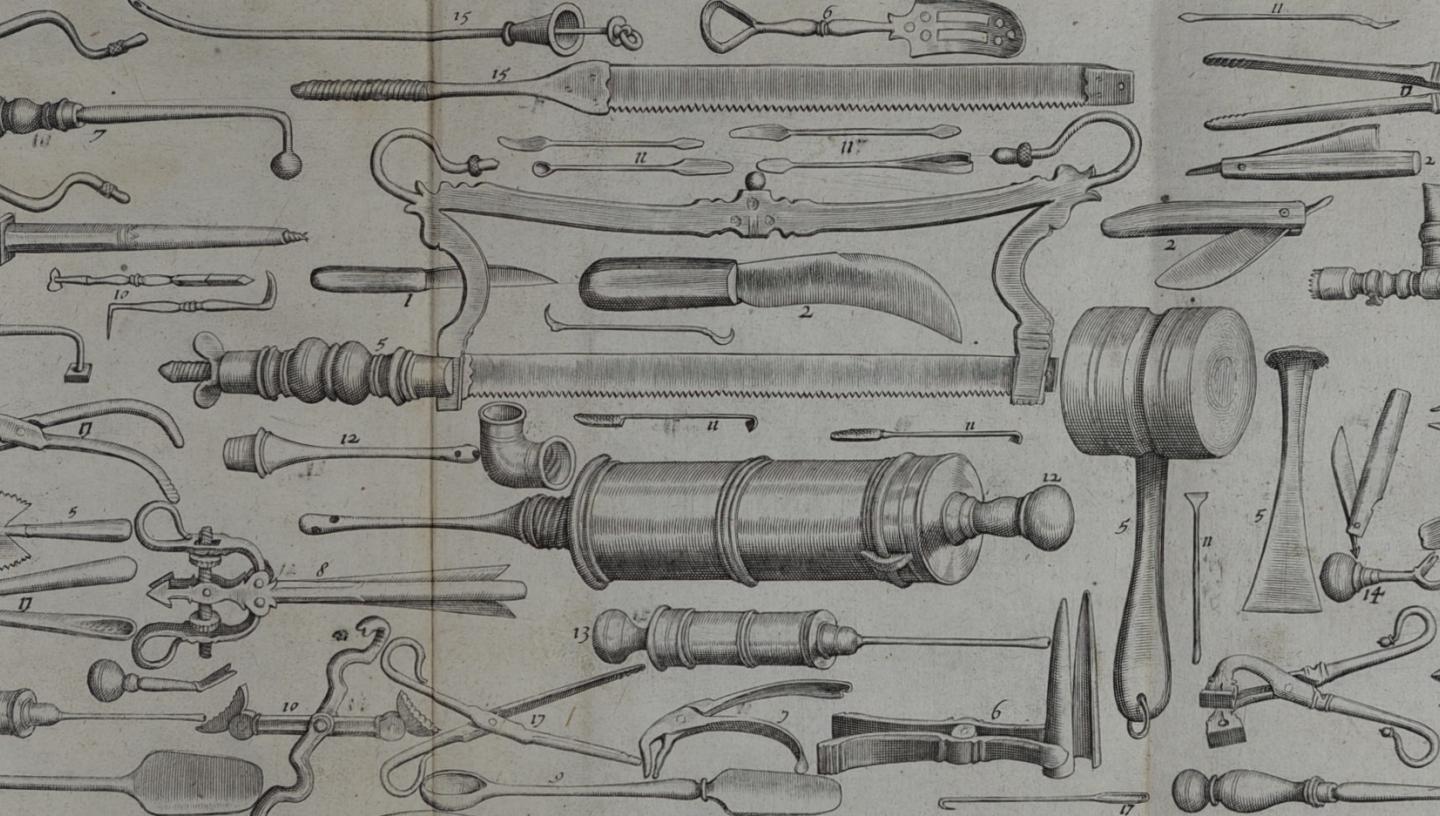 Trunk FAQs & Trunk Myths - HMS Antique Trunks