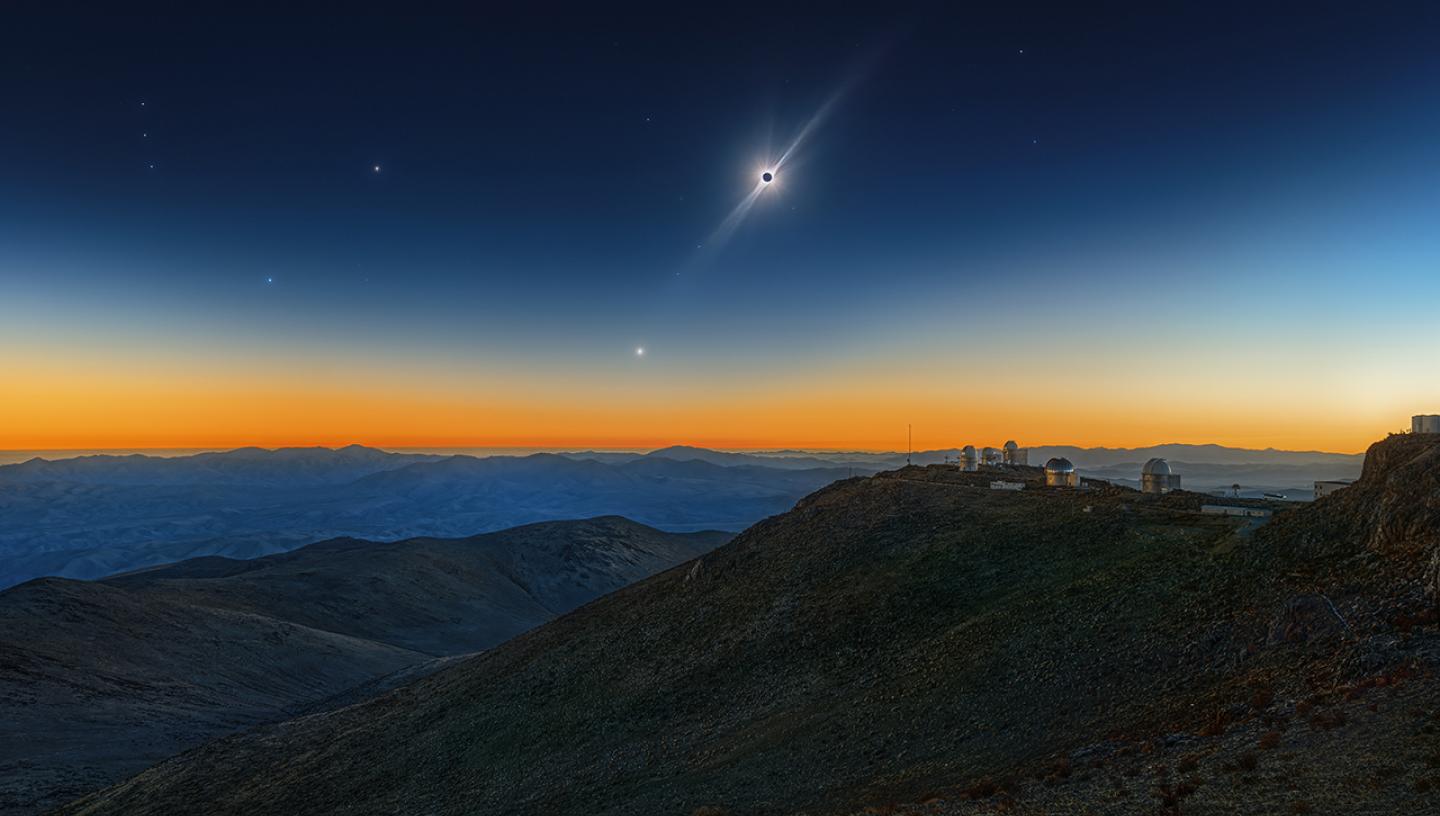 OS-3162-1_Total Solar Eclipse, Venus and the Red Giant Betelgeuse © Sebastian Voltmer.jpg