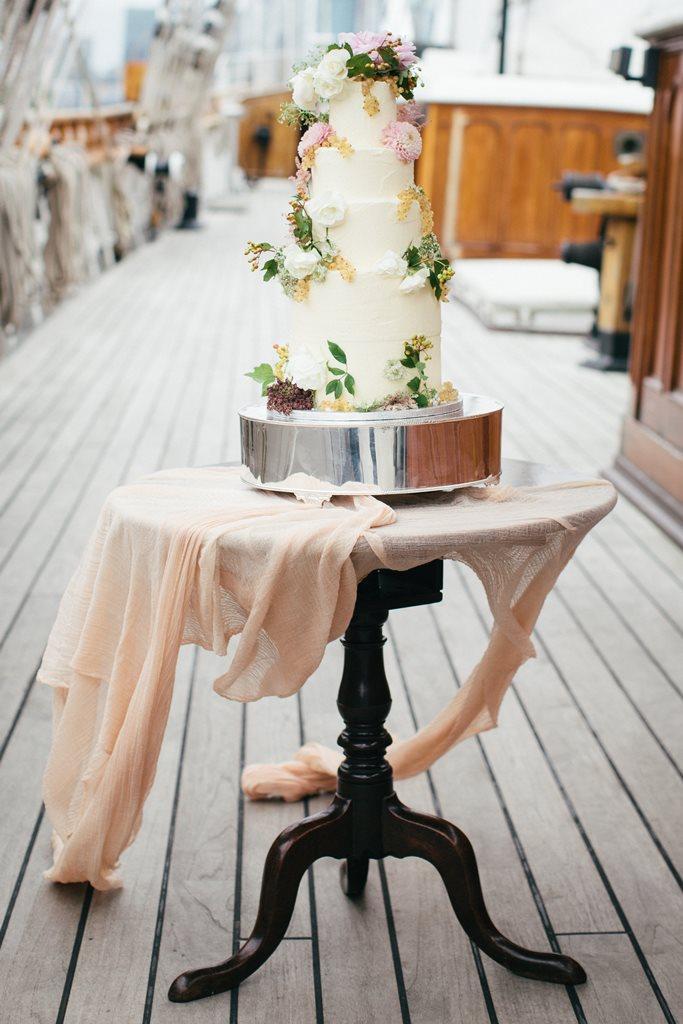 An image showing 'Wedding cake at Cutty Sark'