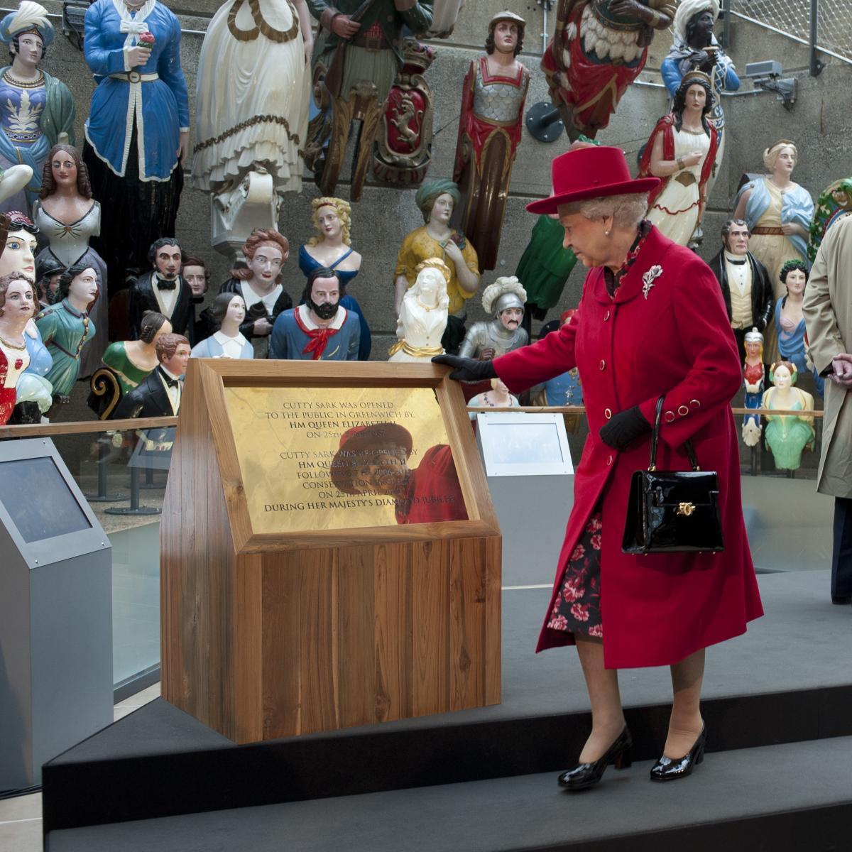 The Queen reopening Cutty Sark