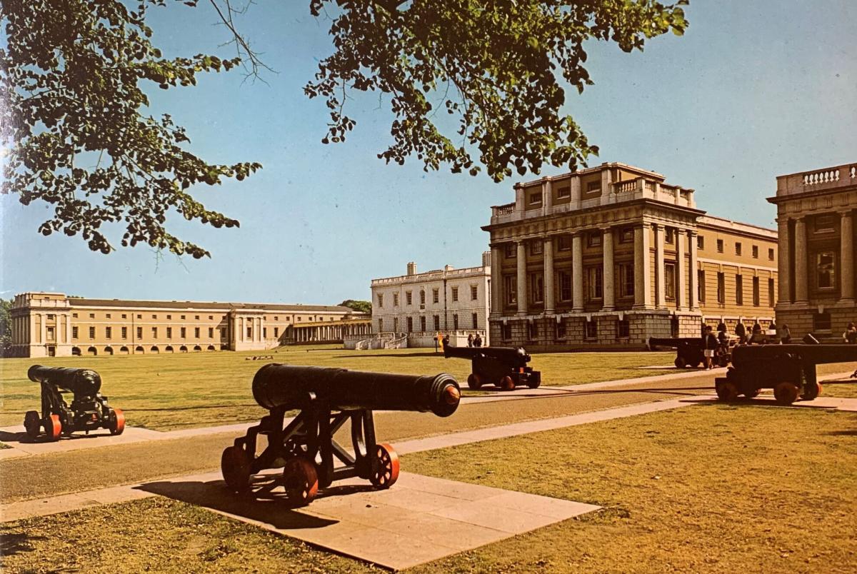 Guns in the grounds of the National Maritime Museum