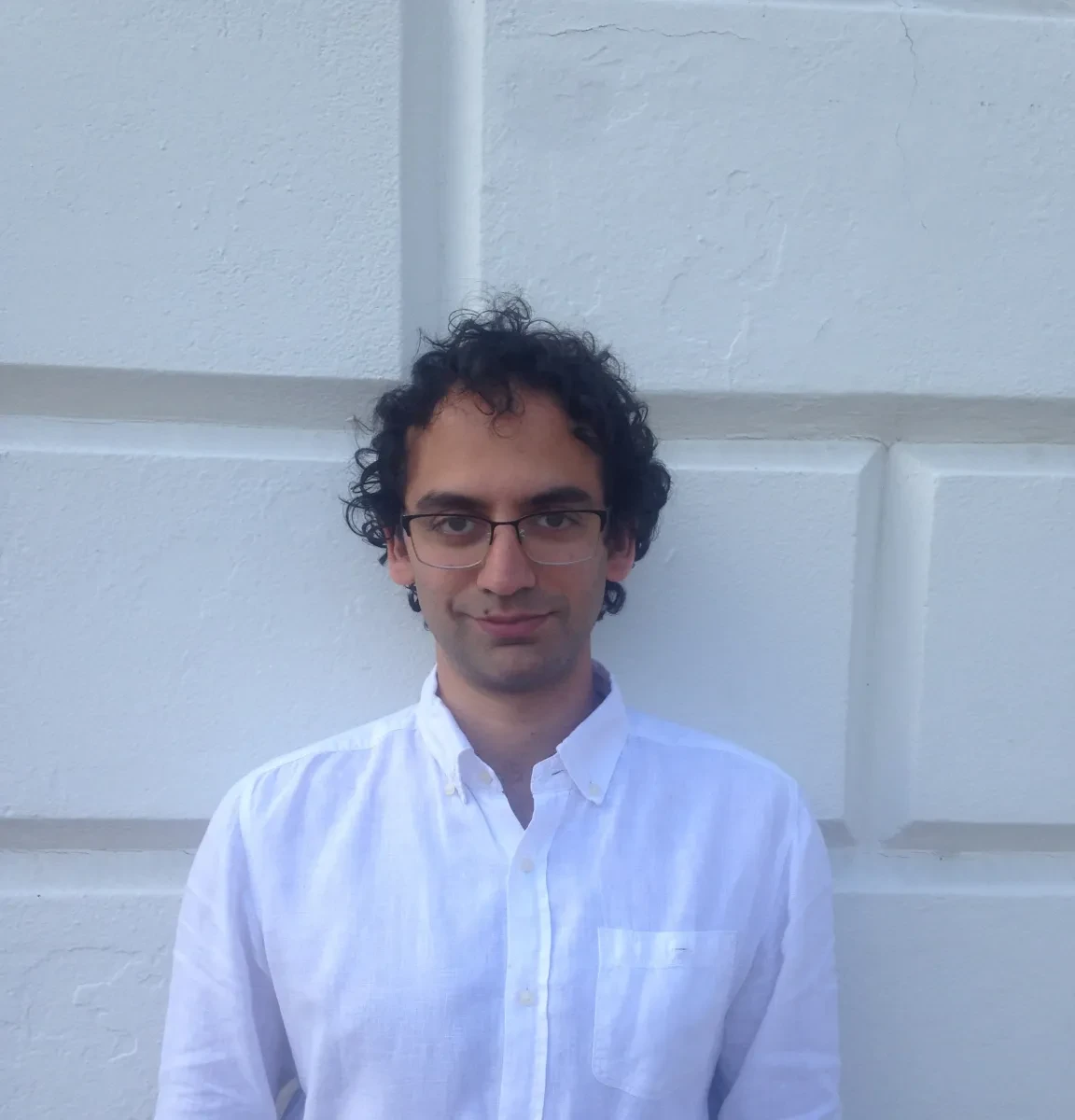 Headshot of curator Aaron Jaffer