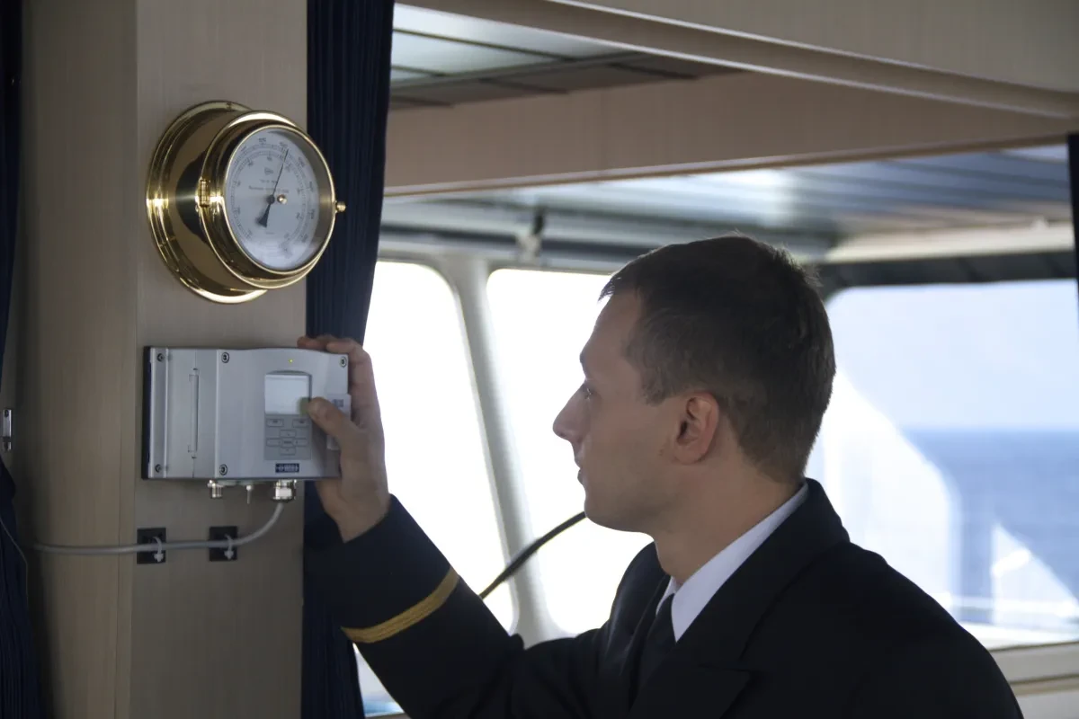 An image for '5. Observations from ships'
