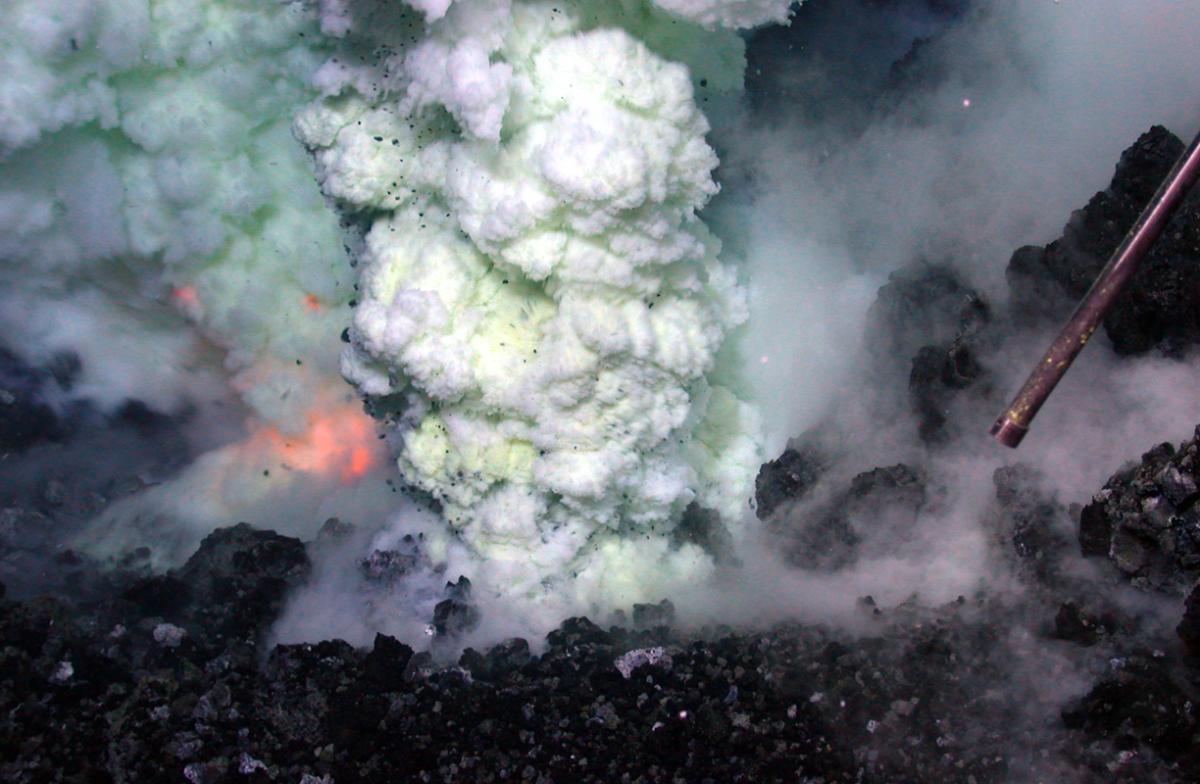 Submarine volcanoes | Royal Museums Greenwich