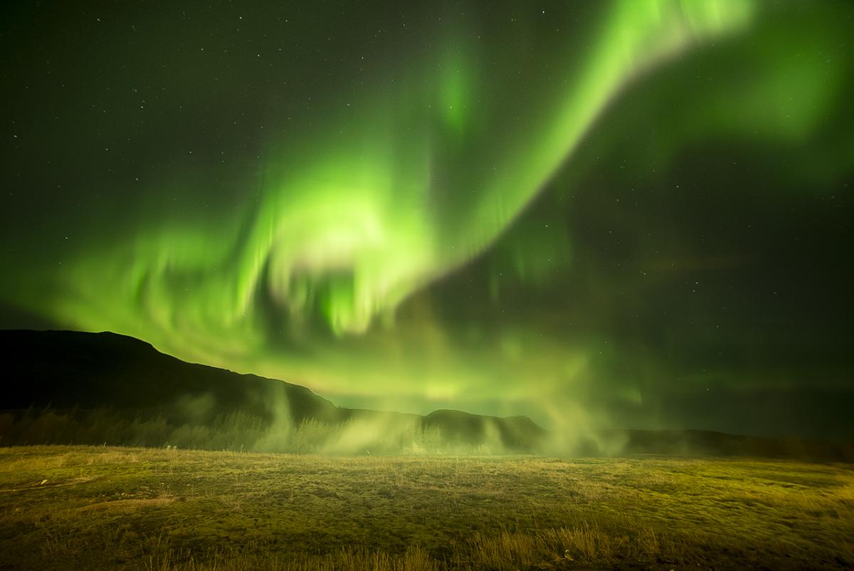 A-13020-16_Geysir Aurora © Phil Halper copy.jpg