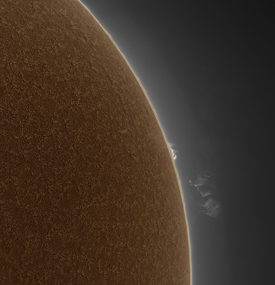 Y-28954-1_Runner-Up_Detached Prominences © Thea Hutchinson.jpg