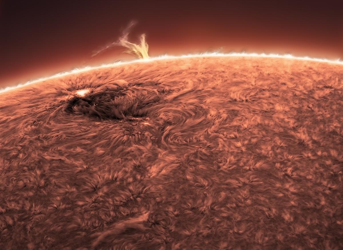 OS-29105-21_Eruption... © Łukasz Sujka.jpg