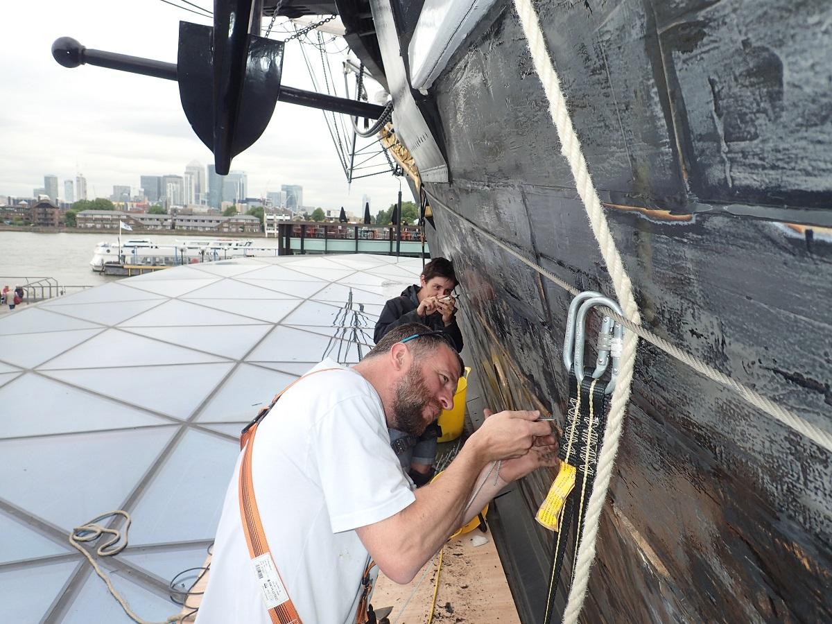 Repairs to the hull - May 2017