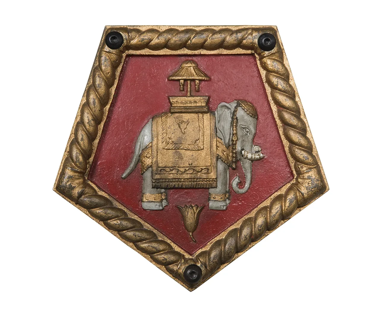 Red badge with an elephant