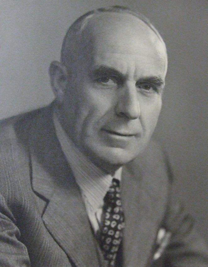 Photograph of Harold Spencer-Jones wearing a suit