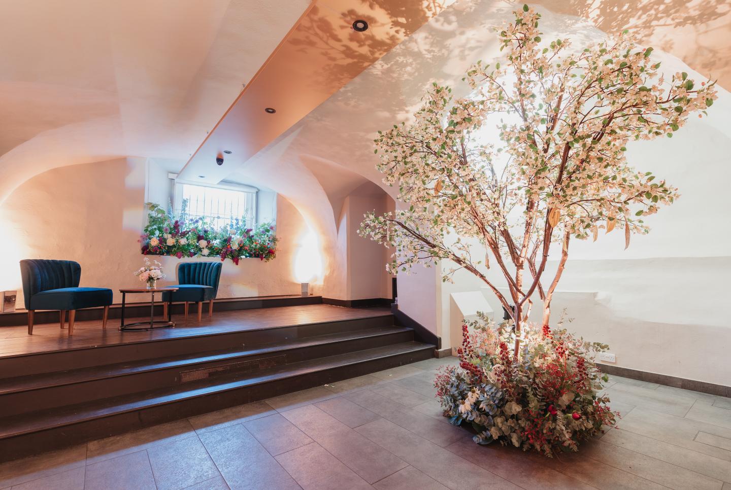 Undercroft tree display