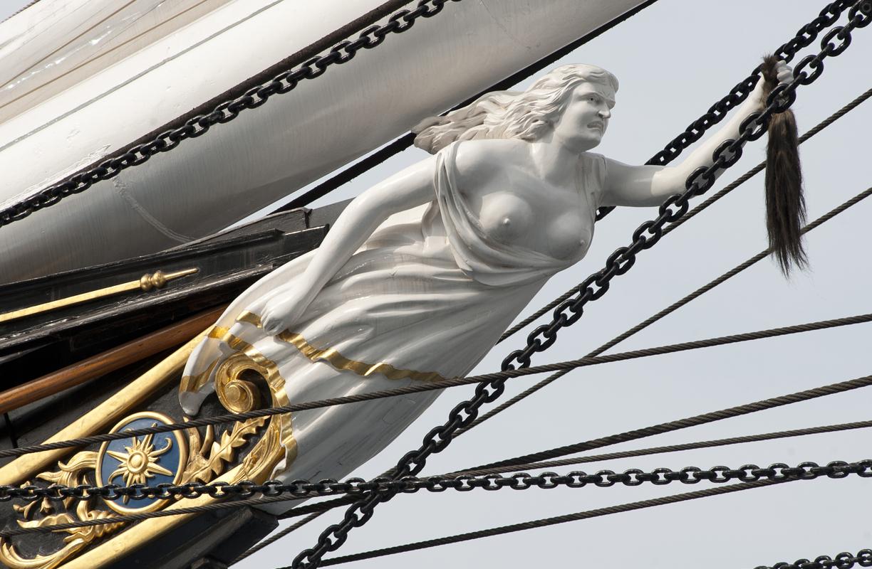 Cutty Sark figurehead, Nannie with horse tail.