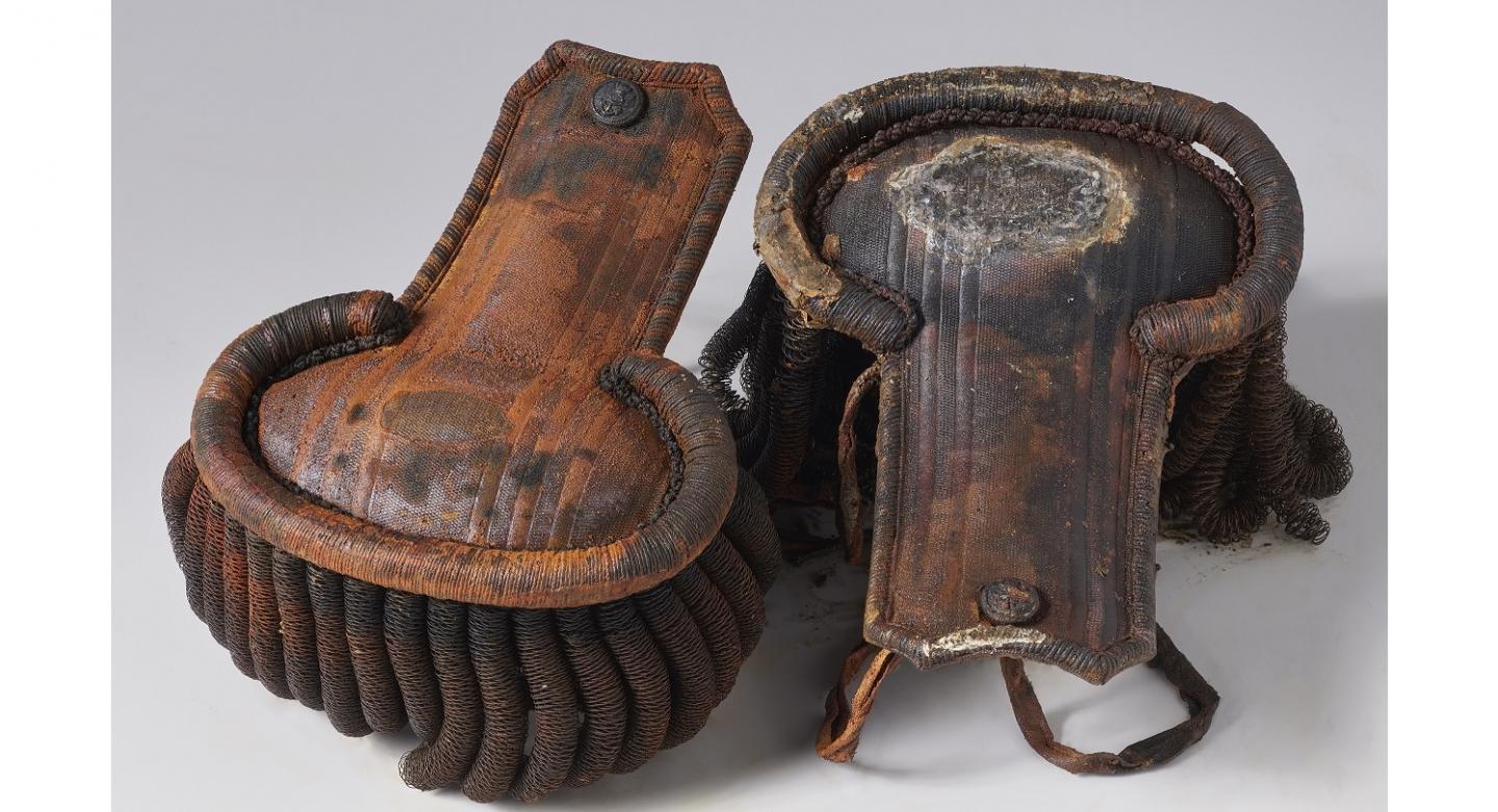 Epaulettes from the wreck of HMS Erebus (© Parks Canada)