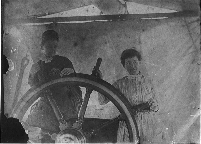Mrs Holborrow and Mrs Lipman on Cutty Sark 1885