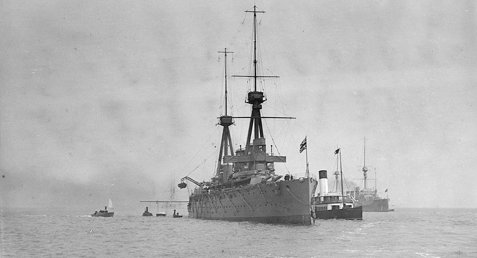  HMS Invincible at Spithead, 1909