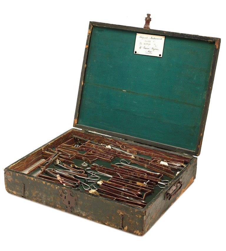 Prujean chest of surgical instruments, Royal College of Physicians