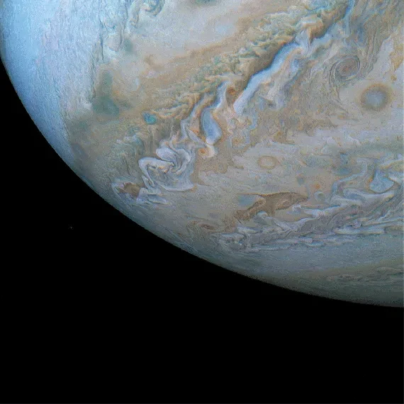 Juno spacecraft image sequence